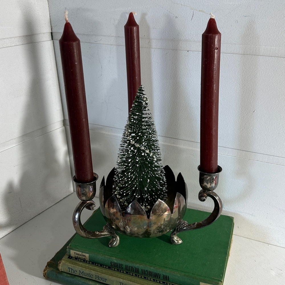 Vintage Silver plate lotus candle holder centerpiece, Leonard - Picture 2 of 8